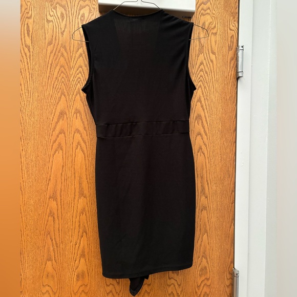 NWT—Little black dress with a V-neck by Pretty Little Thing! Size 6 - Picture 3 of 5